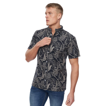 Bewley and Ritch Men's Short Sleeve Button-Up Easy Care Shirt