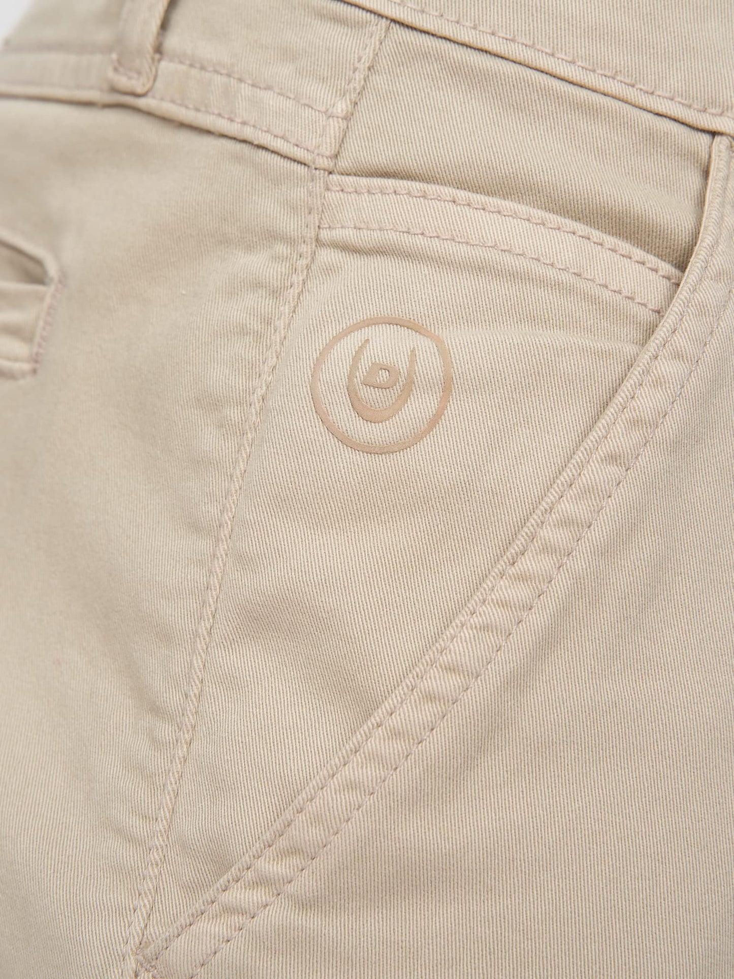 Duck and Cover Mens Slim Fit Chino Cotton Summer Casual Shorts