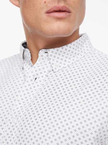 Bewley and Ritch Men's Short Sleeve Button-Up Easy Care Shirt