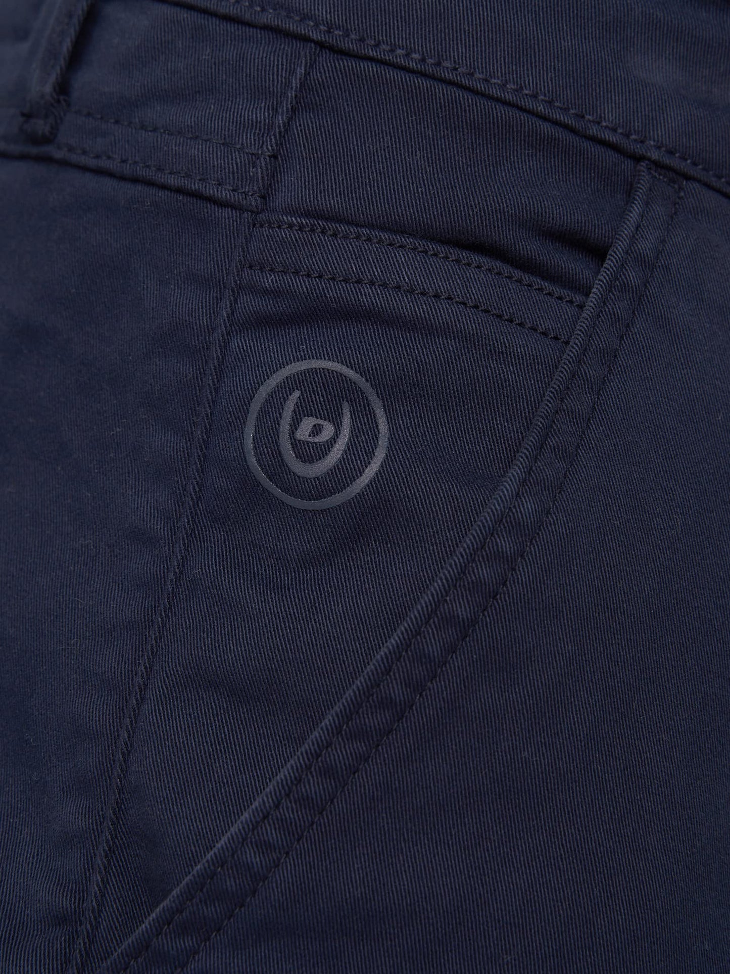 Duck and Cover Mens Slim Fit Chino Cotton Summer Casual Shorts