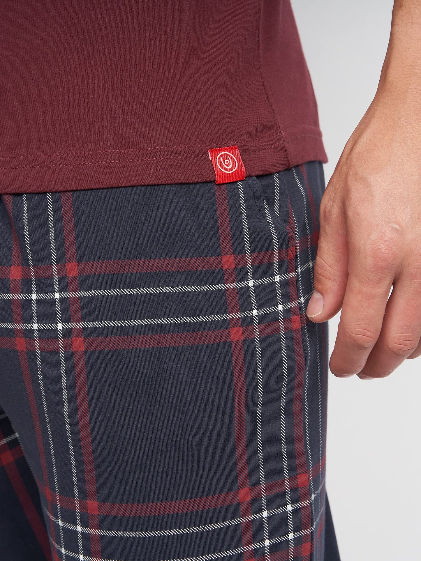 Duck & Cover Mens Nightwear Pyjamas Set Cotton Top Bottom Loungewear Casual